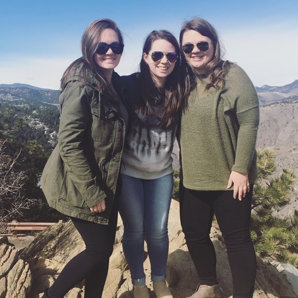 Meet your Posher, Paige - Picture 8 of 15